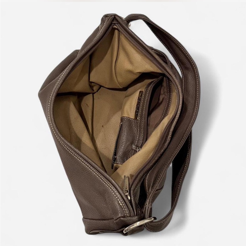Elegant Brown Leather Hobo Bag - Picture 5 of 10